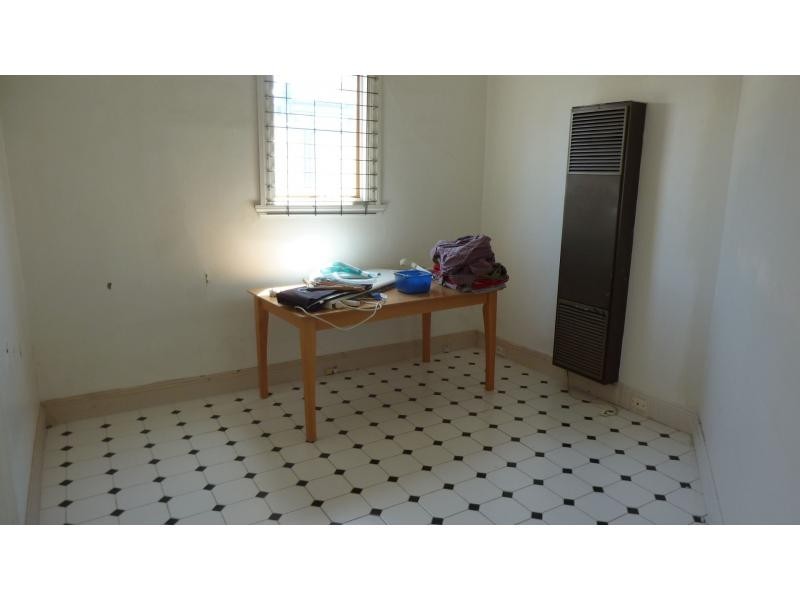 8 Lamb Street, Moonee Ponds VIC 3039