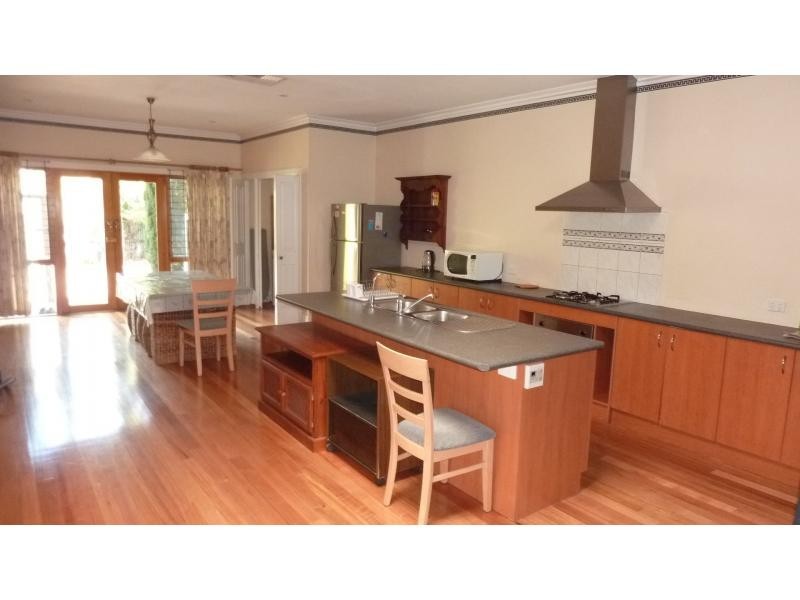 6 Lamb Street, Moonee Ponds VIC 3039