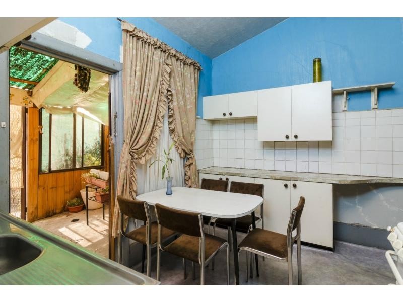 282 Pin Oak Crescent, Flemington VIC 3031