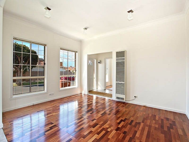 1A North Street, Airport West VIC 3042