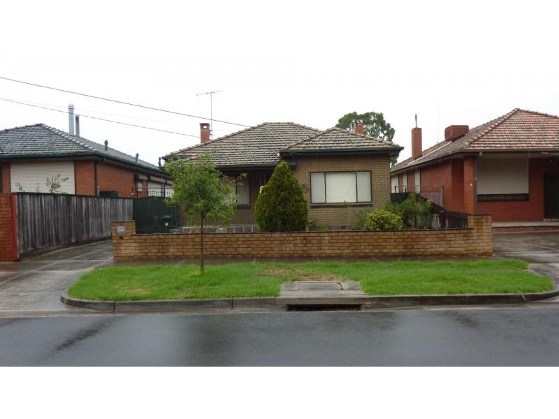 8 Westgate Street, Pascoe Vale South VIC 3044