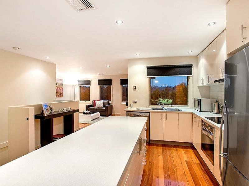 17 Hockey Lane, Ascot Vale VIC 3032