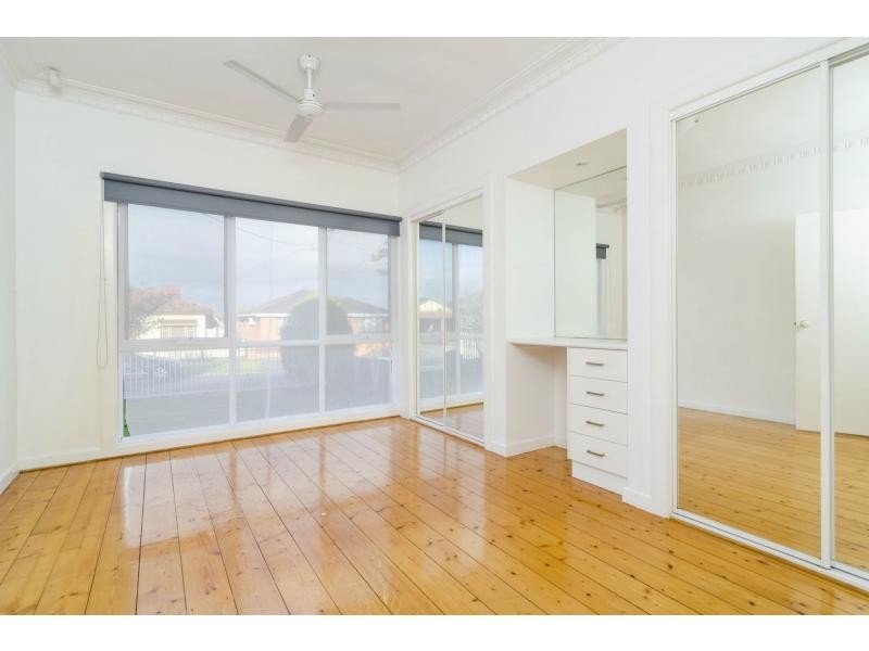 44 Haldane Road, Niddrie VIC 3042