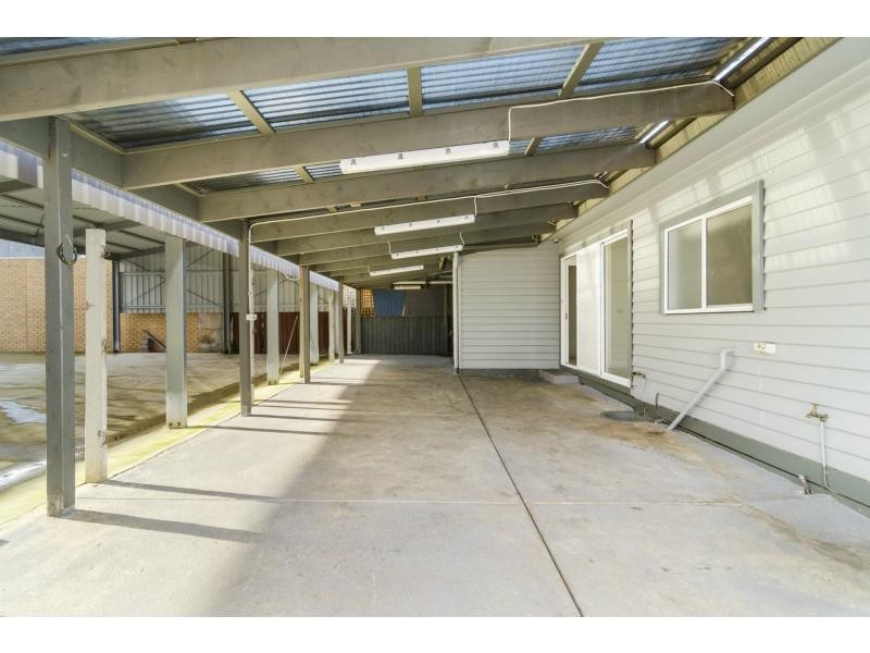 44 Haldane Road, Niddrie VIC 3042