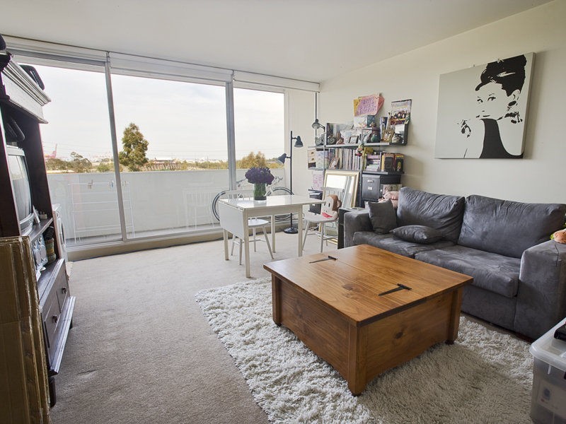 207/70 Speakmen Street, Kensington VIC 3031