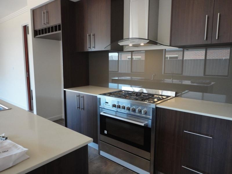 10 Central Park Boulevard, Deer Park VIC 3023