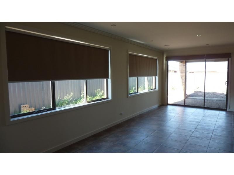 10 Central Park Boulevard, Deer Park VIC 3023