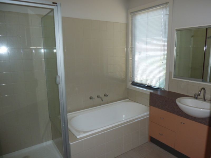 31 The Parade, Ascot Vale VIC 3032