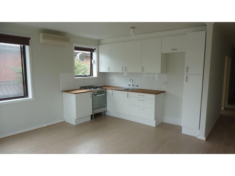 4/182 Mt Alexander Road, Flemington VIC 3031