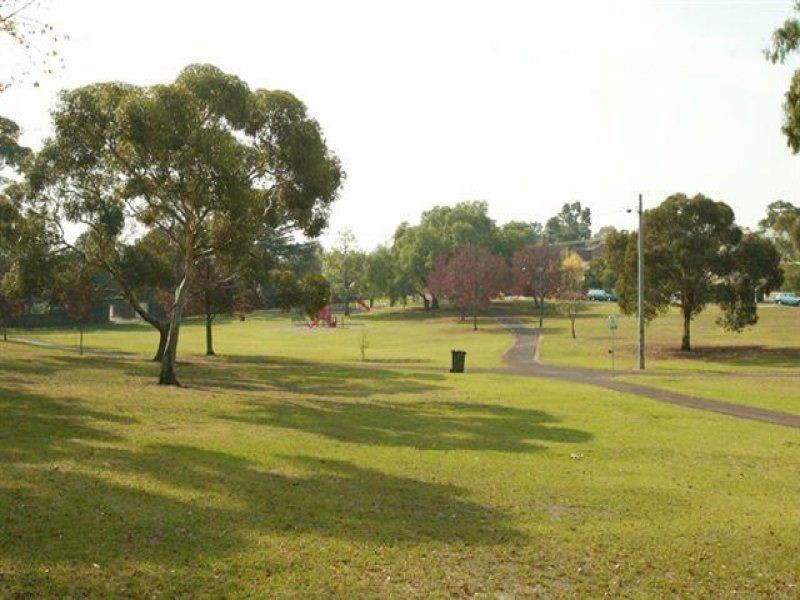 4/182 Mt Alexander Road, Flemington VIC 3031