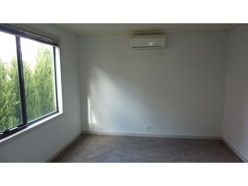 31 The Parade, Ascot Vale VIC 3032