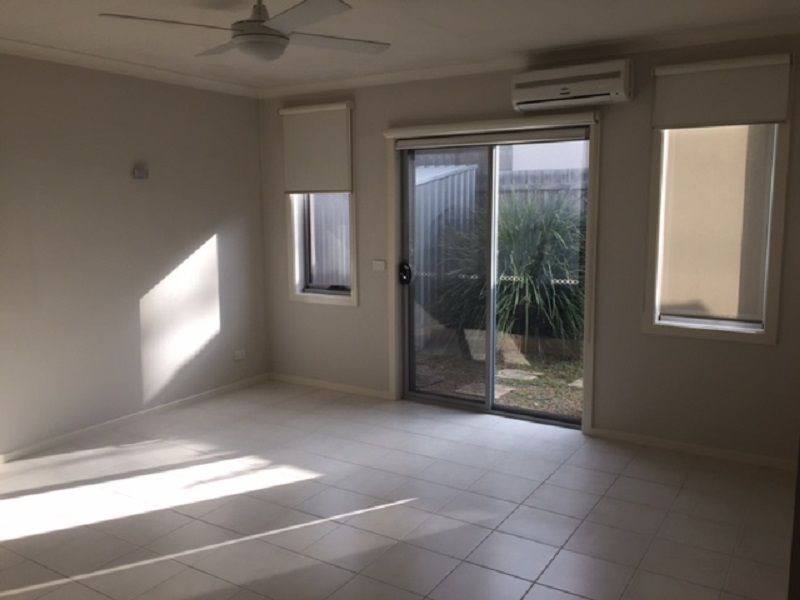 2/579 Geelong Road, Brooklyn VIC 3012