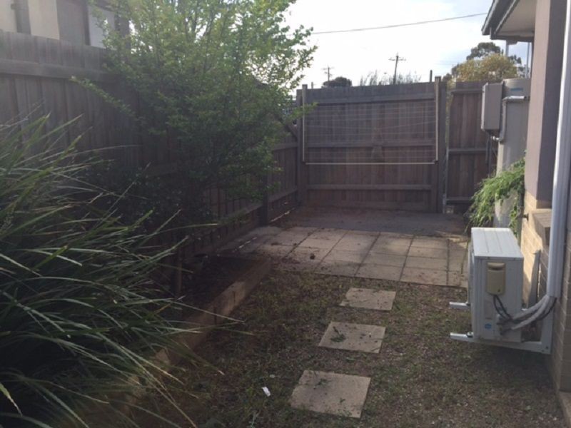 2/579 Geelong Road, Brooklyn VIC 3012