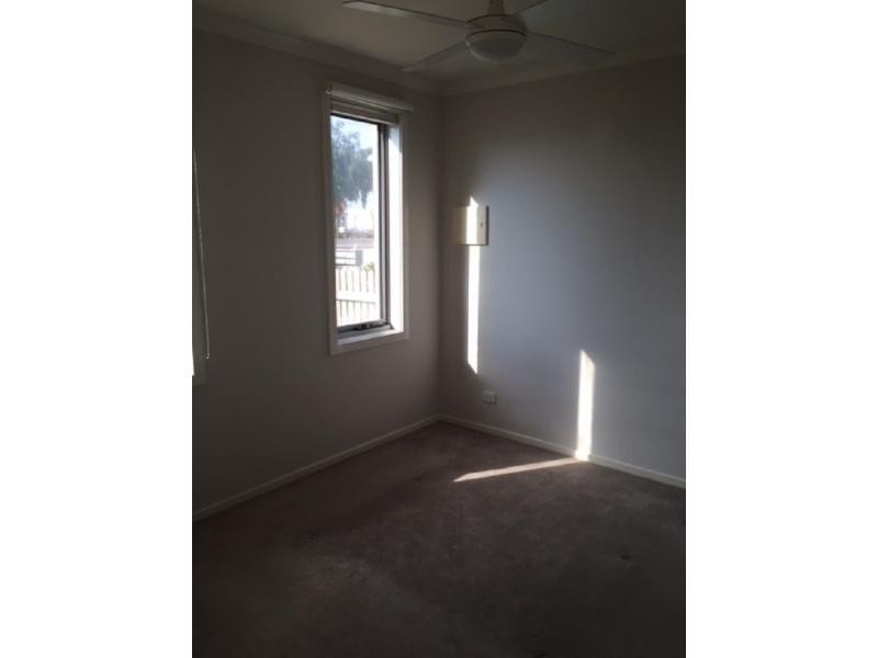 2/579 Geelong Road, Brooklyn VIC 3012