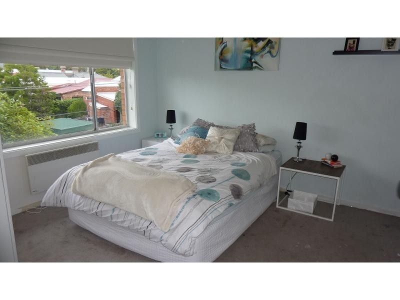 9/51 Bignell Street, Flemington VIC 3031