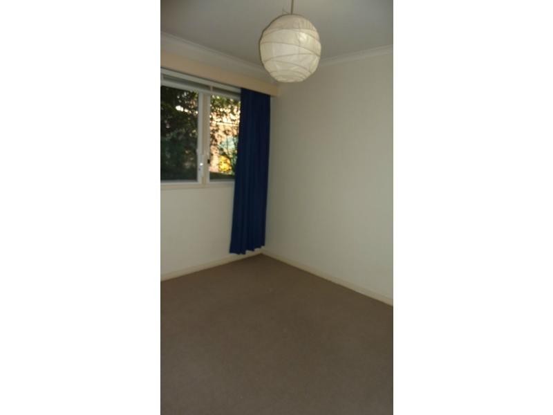 12/31 Leslie Road, Essendon VIC 3040