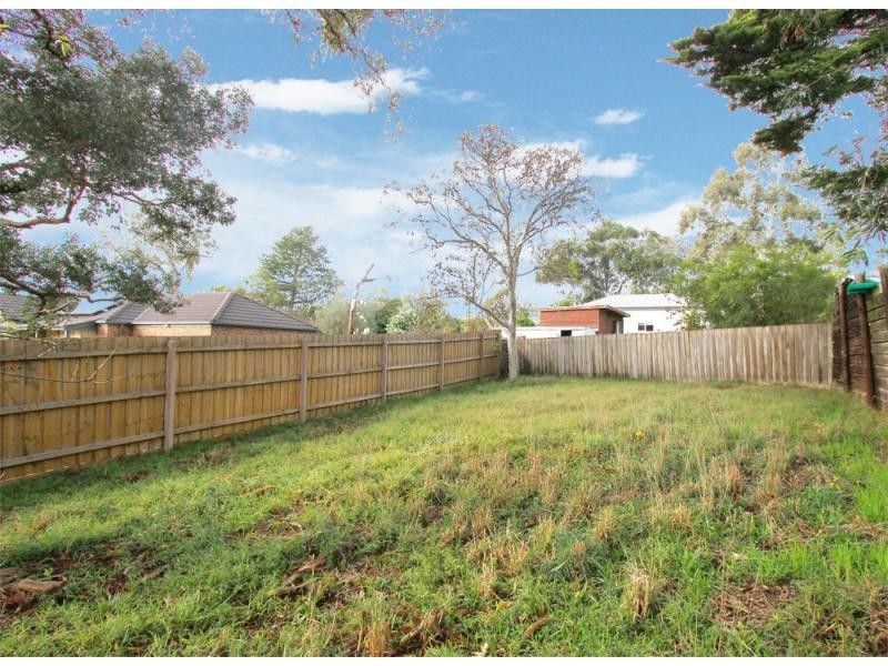 26 Baldwin Avenue, Montmorency VIC 3094