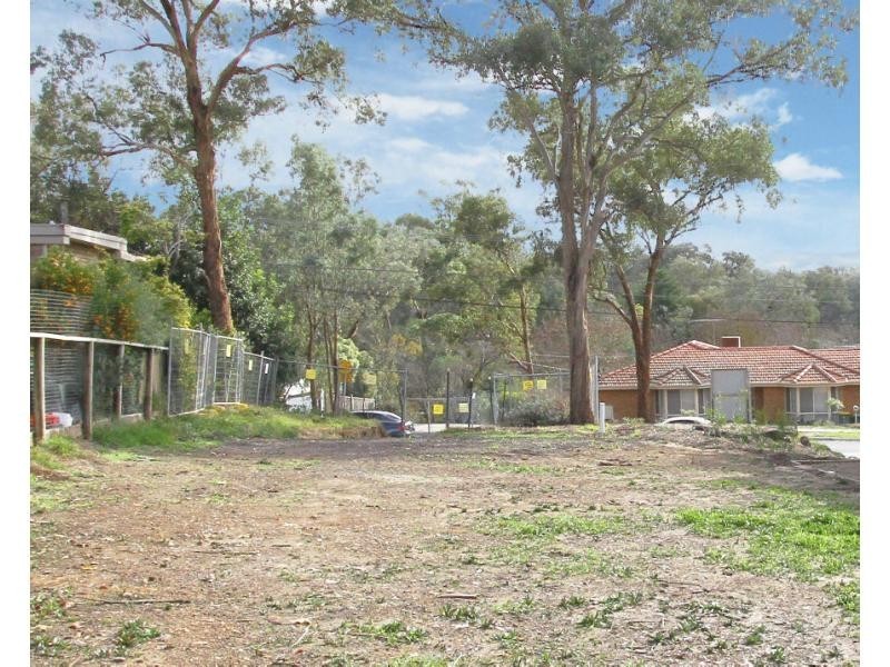 26 Baldwin Avenue, Montmorency VIC 3094