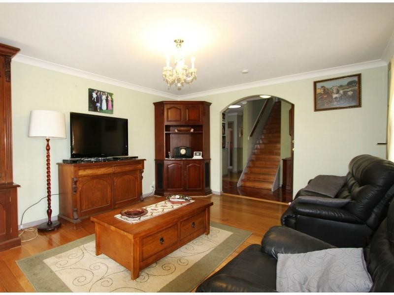 40 Wahroonga Crescent, Greensborough VIC 3088