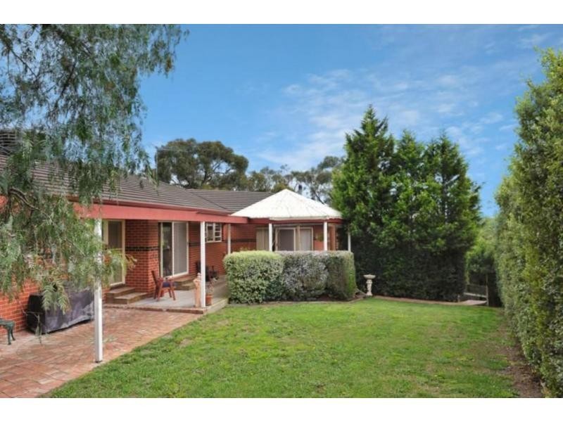 2 Cloud Court, Eltham VIC 3095