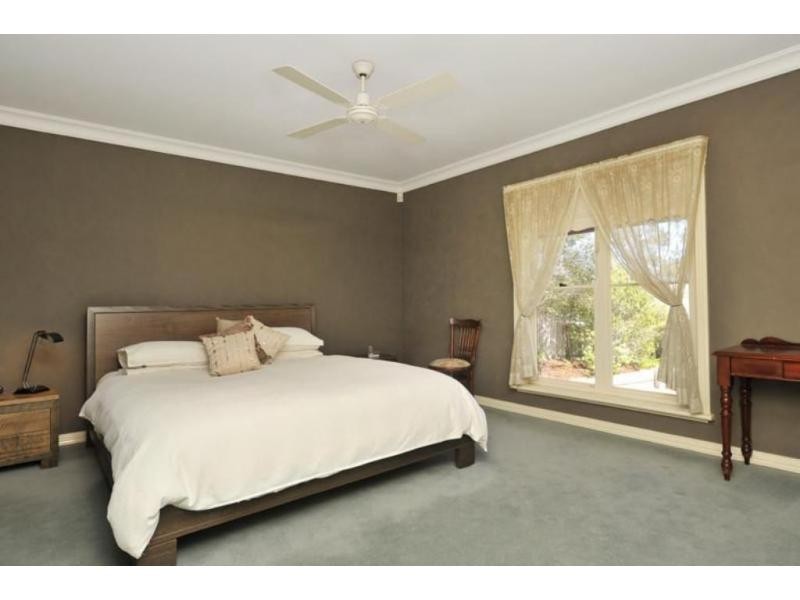 2 Cloud Court, Eltham VIC 3095