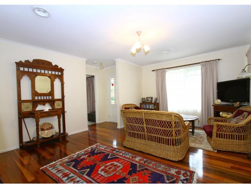 3/26 Luck Street, Eltham VIC 3095