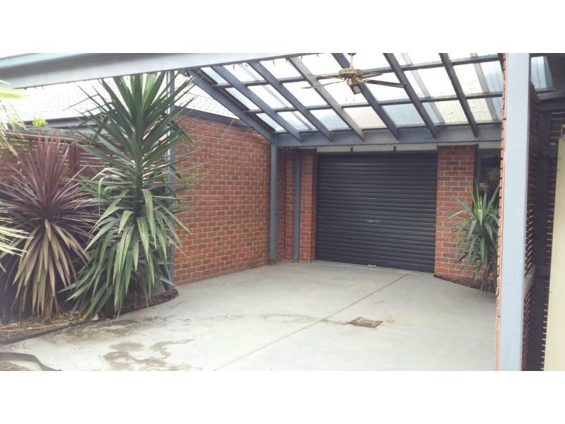1 Whistler Walk, South Morang VIC 3752