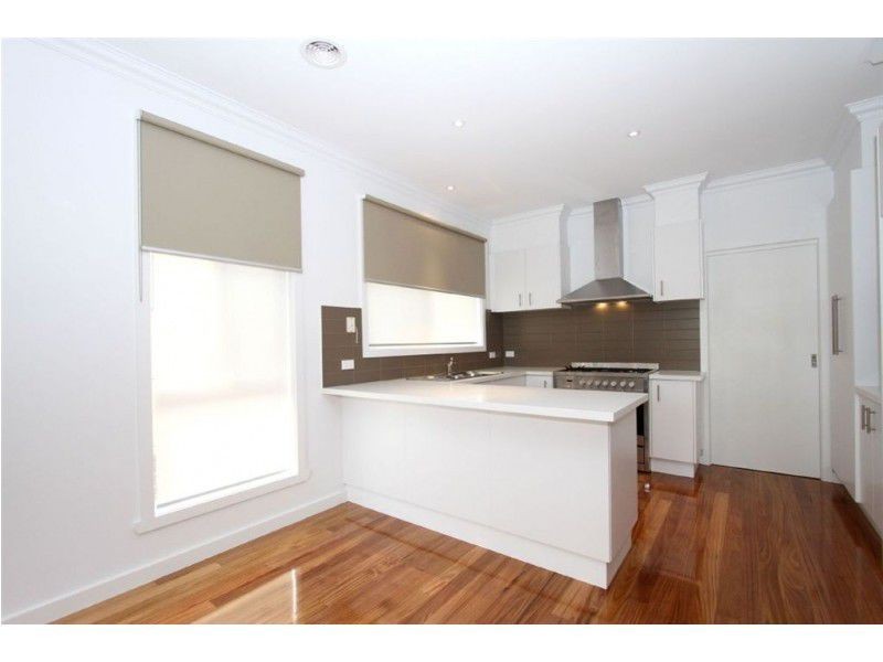 4/63 Mountain View Road, Montmorency VIC 3094