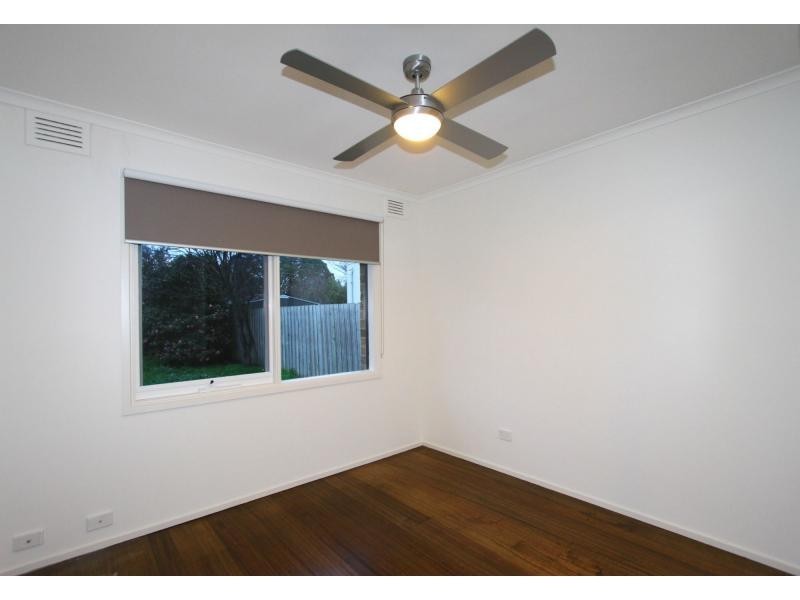 80 Hughes Avenue, Chelsea VIC 3196