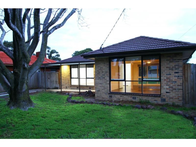 80 Hughes Avenue, Chelsea VIC 3196