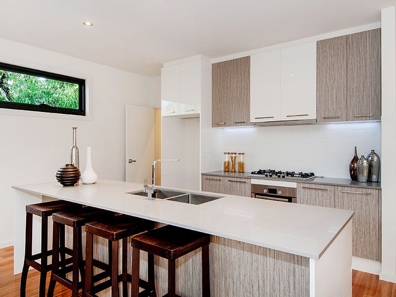 33A Heacham Road, Eltham North VIC 3095