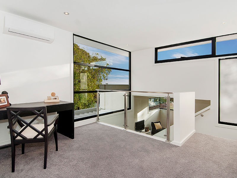 33A Heacham Road, Eltham North VIC 3095