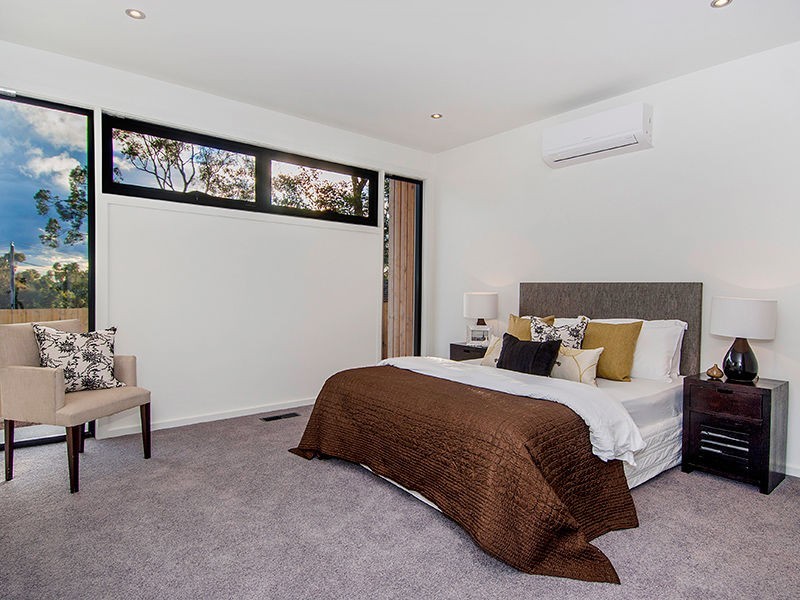 33A Heacham Road, Eltham North VIC 3095