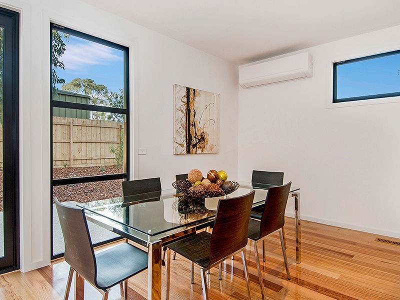 33A Heacham Road, Eltham North VIC 3095