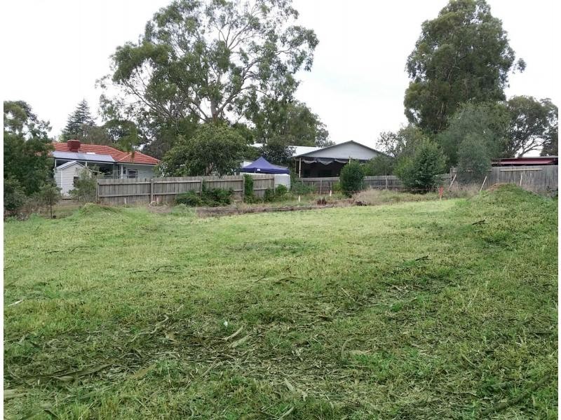 L3, 30 Carnon Street, Greensborough VIC 3088