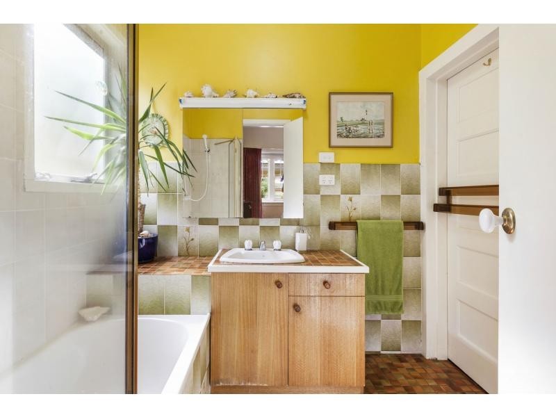 23 Waterdale Road, Ivanhoe VIC 3079