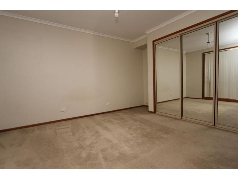 1 Orsett Court, Mill Park VIC 3082