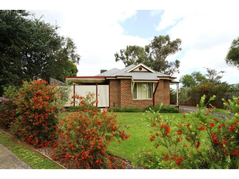 1/62 Rattray Road, Montmorency VIC 3094