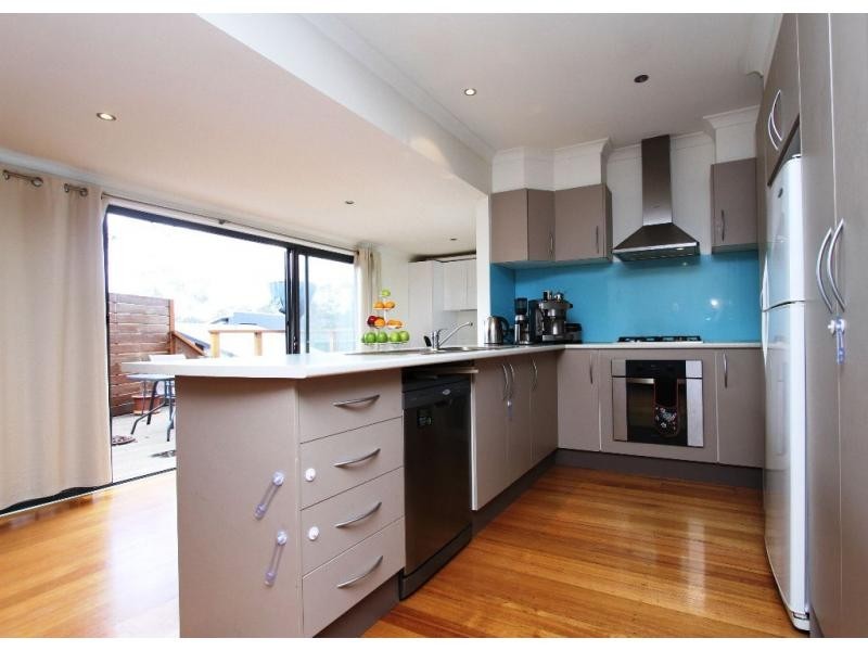 1/105 Rattray Road, Montmorency VIC 3094