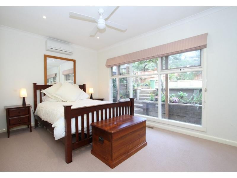 1/105 Rattray Road, Montmorency VIC 3094