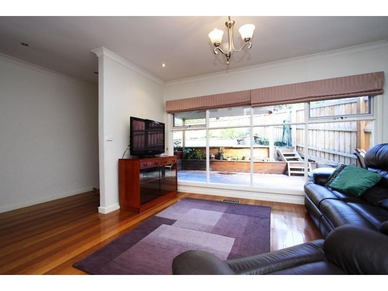 1/105 Rattray Road, Montmorency VIC 3094