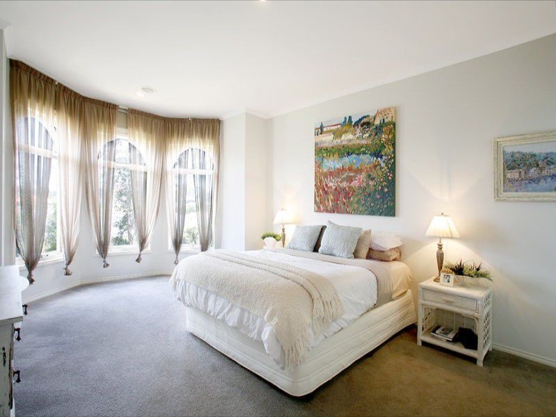 6 Honeyeater Close, Diamond Creek VIC 3089