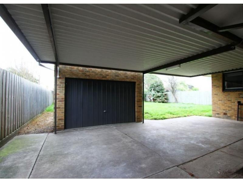 80 Huges Avenue, Chelsea VIC 3196