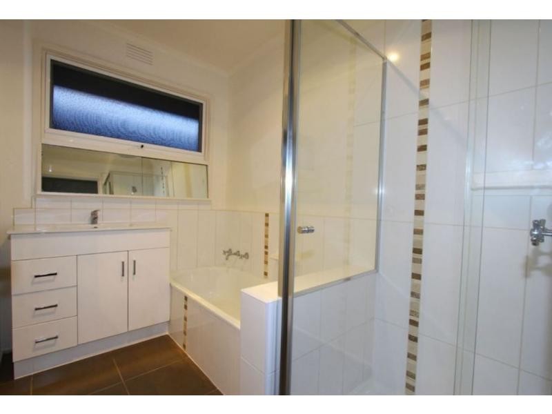 80 Huges Avenue, Chelsea VIC 3196