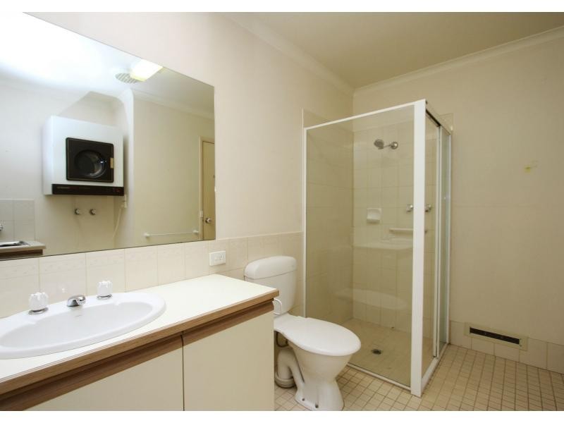 14/43 Railway Parade, Eltham VIC 3095