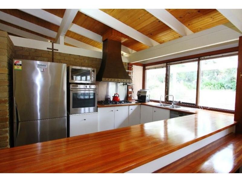 20 Broadlea Crescent, Viewbank VIC 3084