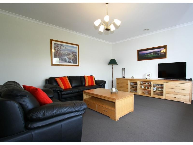 8 Arrunga Close, Diamond Creek VIC 3089