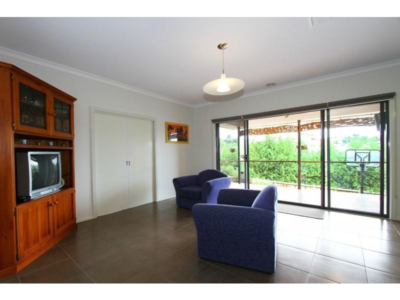 8 Arrunga Close, Diamond Creek VIC 3089
