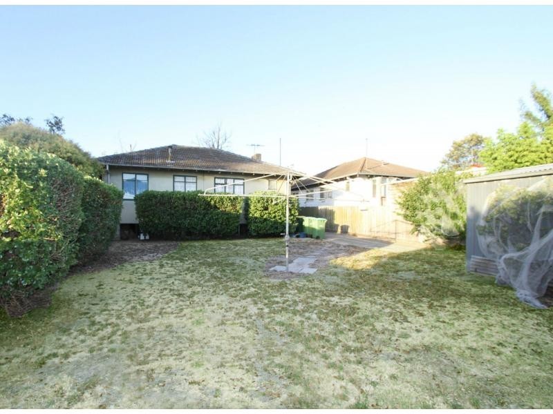 43 Clingin Street, Reservoir VIC 3073