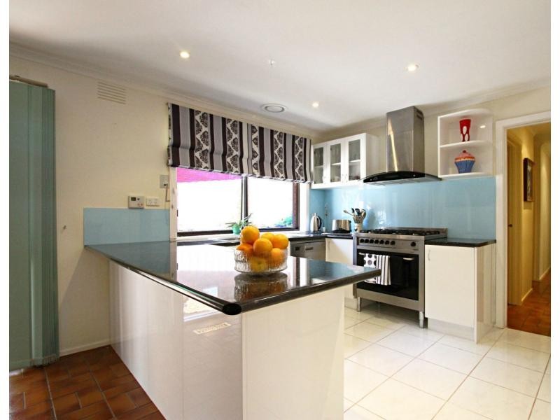 12 Tamboon Drive, Greensborough VIC 3088